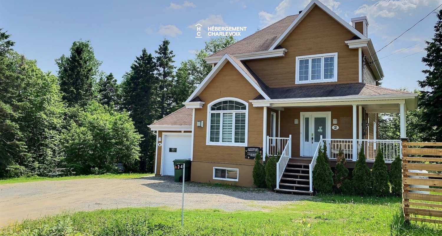 BOI-2 - Large chalet with billiards, spa and nature